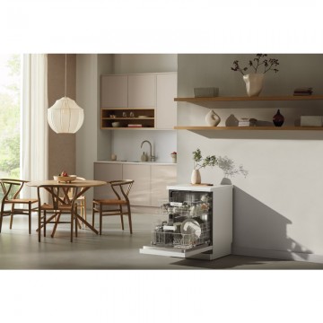 Miele G 5611 Active Ελεύθερο Πλυντήριο Πιάτων με Wi-Fi για 13 Σερβίτσια ComfortClose Π55xY71εκ. Λευκό